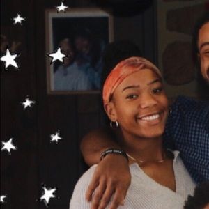 Meet your Posher, Jade